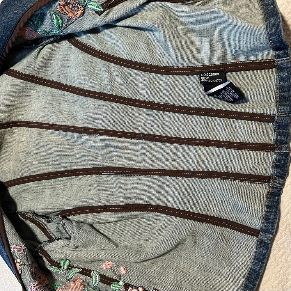 Embroidered denim jacket E by EC like new size 4 - Picture 8 of 11